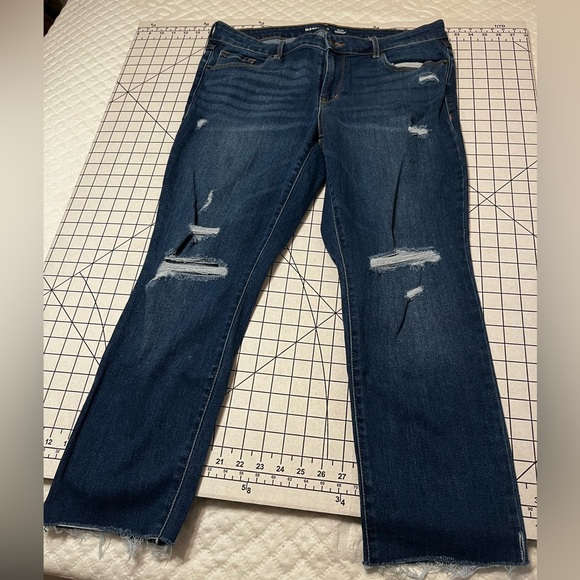 Old Navy Power Slim Straight Jeans 14 - Picture 1 of 6